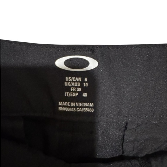 Women’s Oakley Utility Pant - Picture 5 of 7